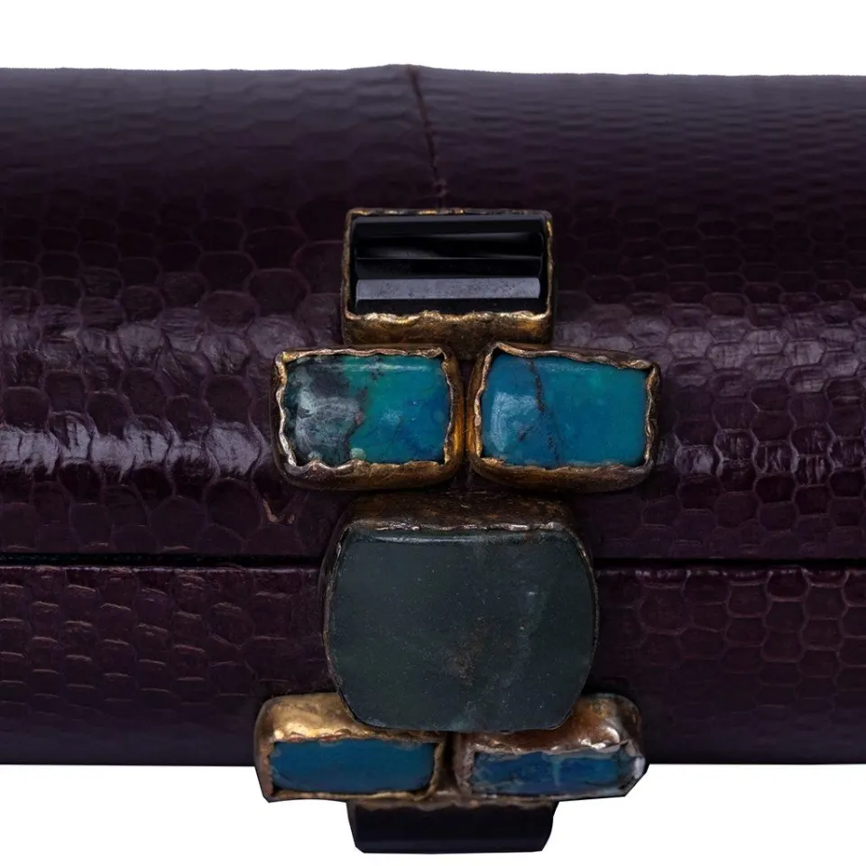 Aurelia clutch, image 7