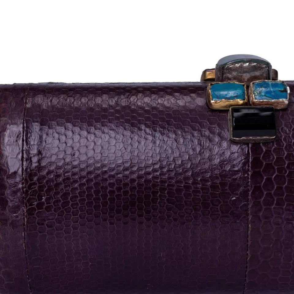 Aurelia clutch, image 6