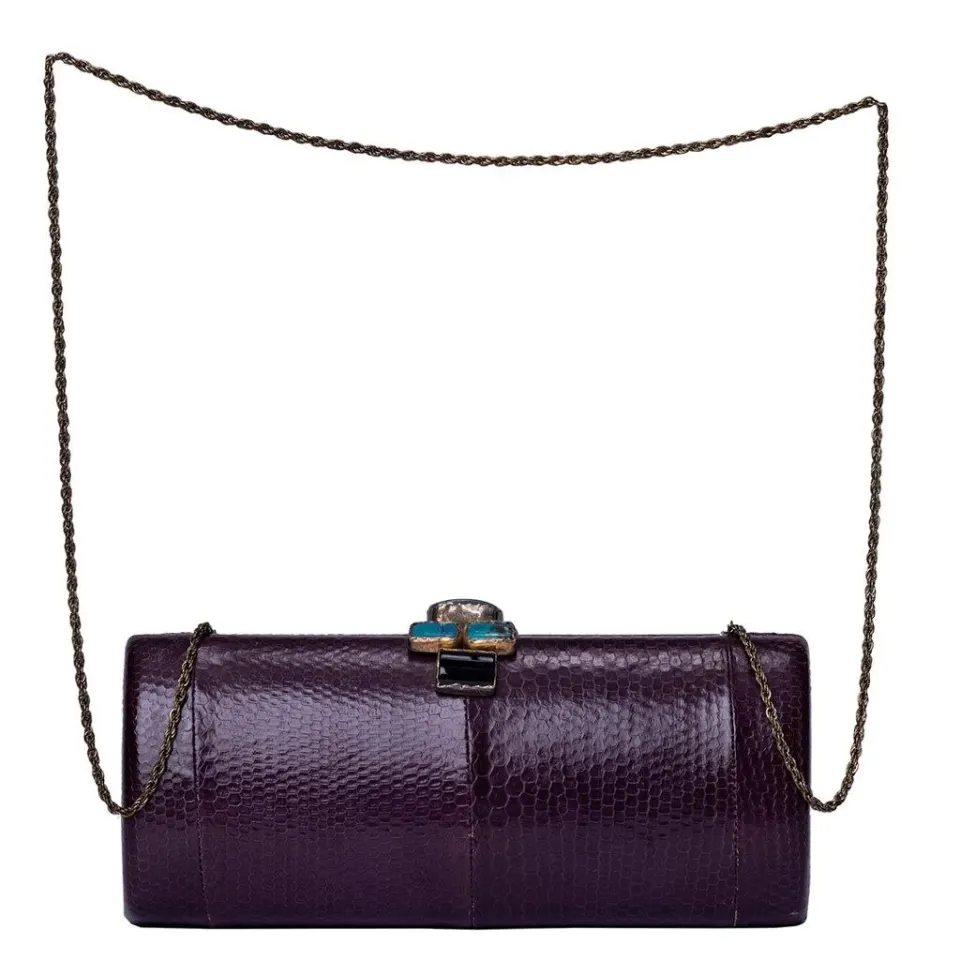Aurelia clutch, image 4