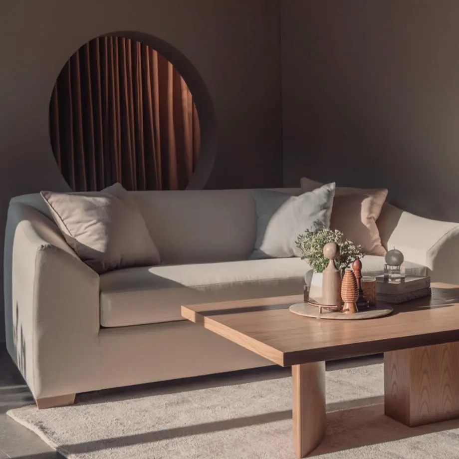 Amelie Sofa, image 1