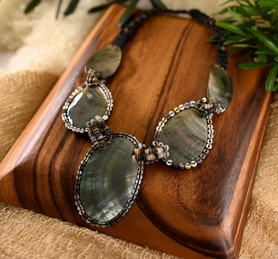 Blacklip Embroided Necklace, image 5