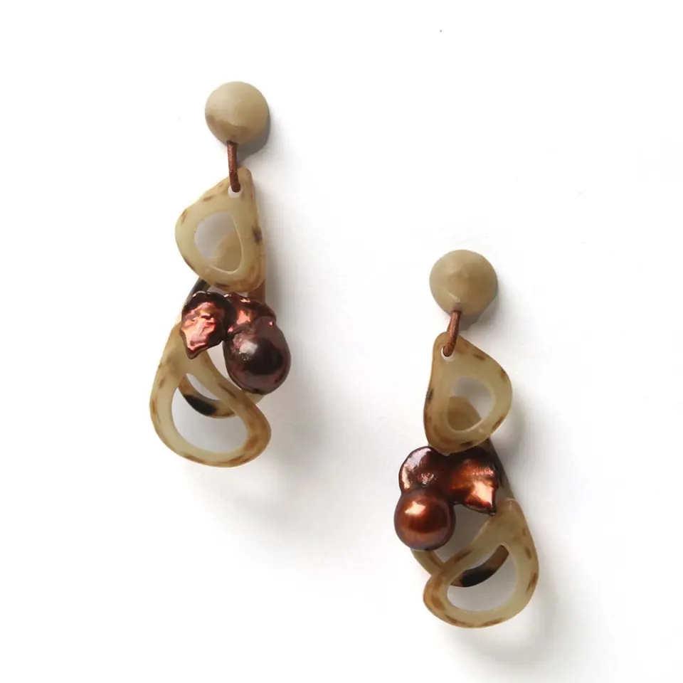 Cara Earrings (Pearl), image 1