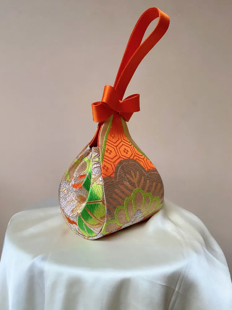 Mandará orange Teardrop Clutch, image 3