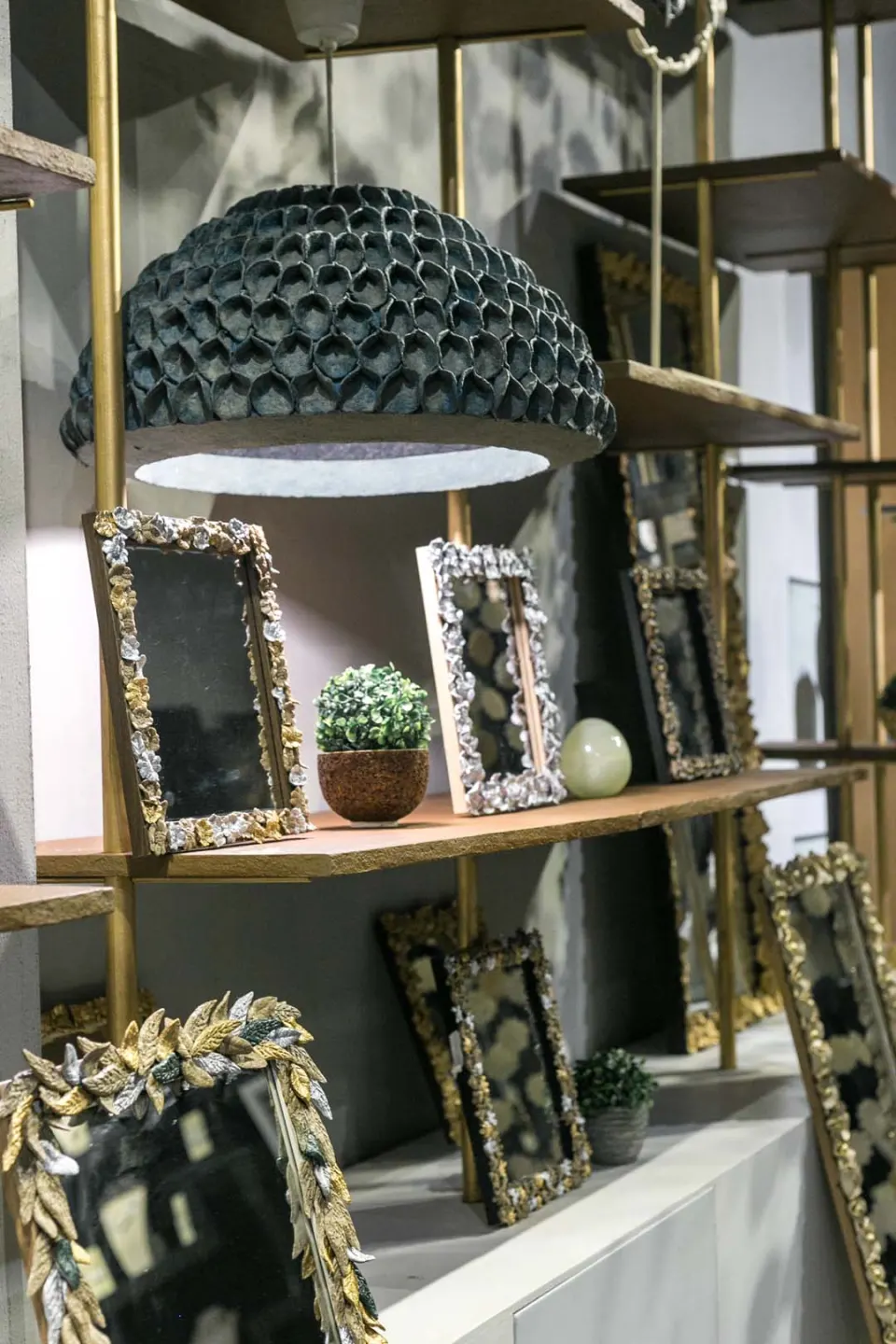Home Accents, image 1