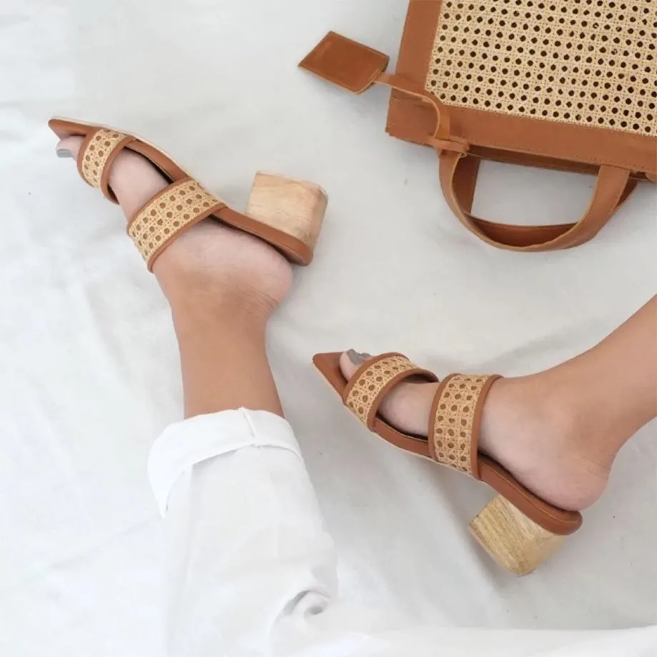 LIRIA Double Strap Heel, image 3