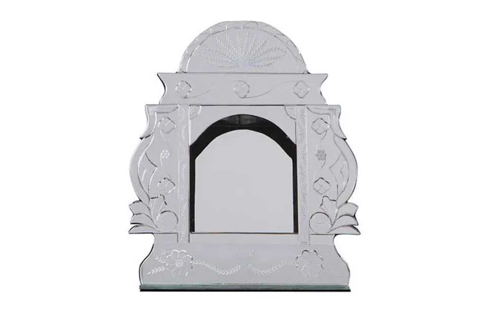 Sagrada Mirror