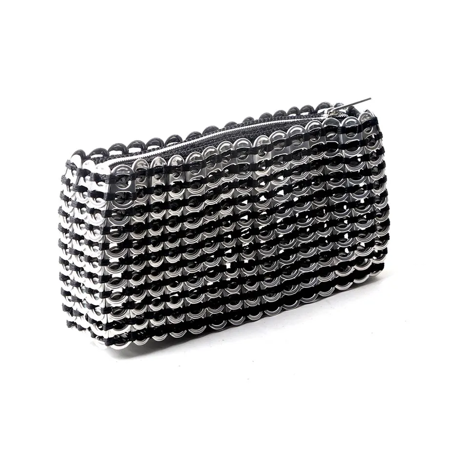 Clutch, image 2