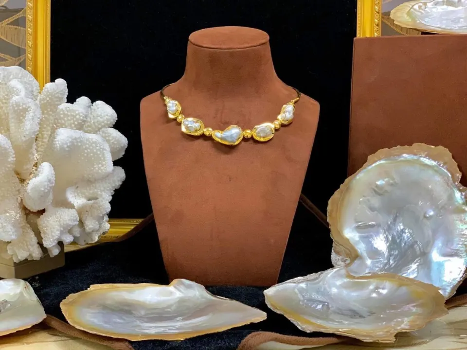Pearl Necklace 1