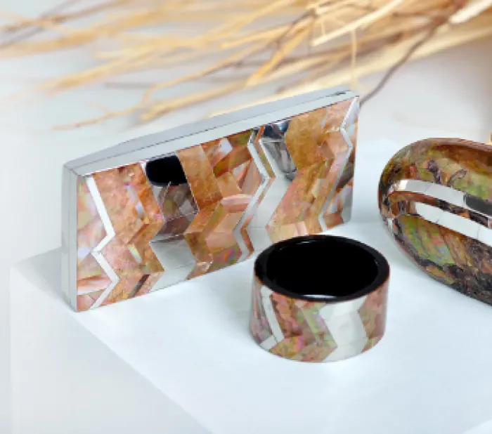 MINAUDIERE WITH BANGLE, image 2