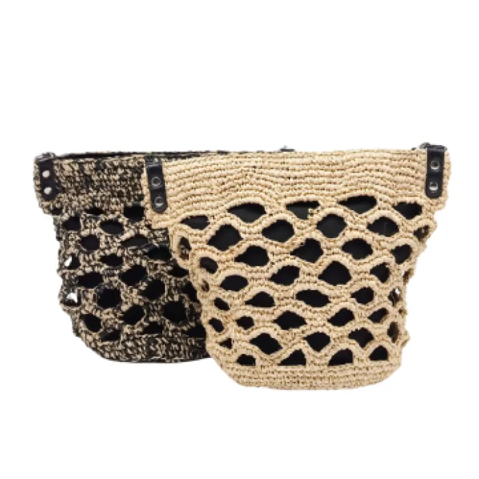 IK220207 in Natural and Black, image 1