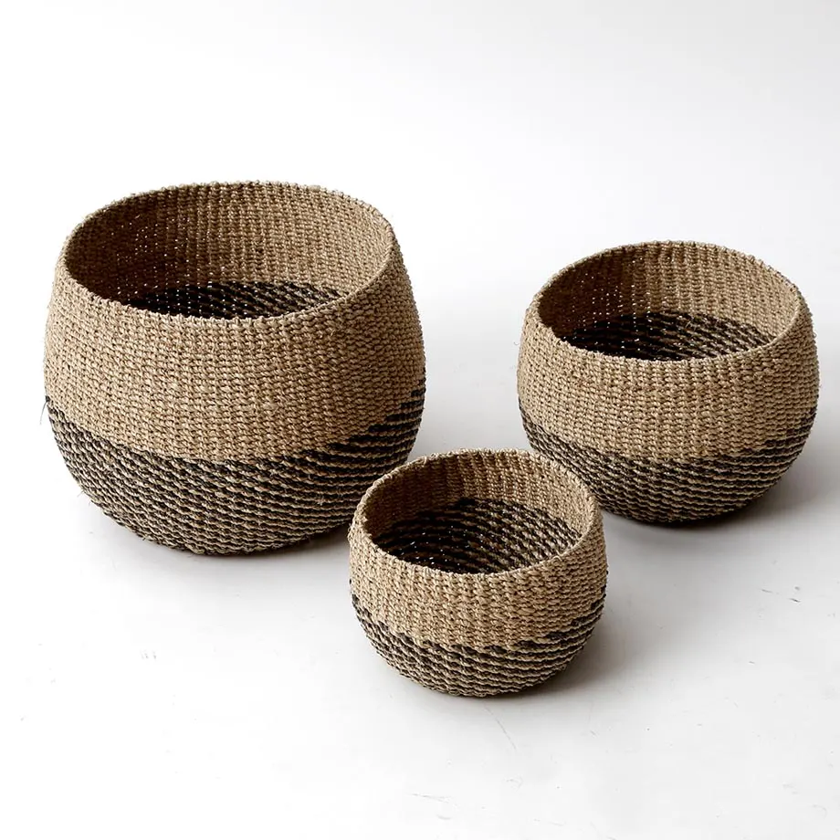 Round bulging Tahiti Basket with Diagonal Design, image 1