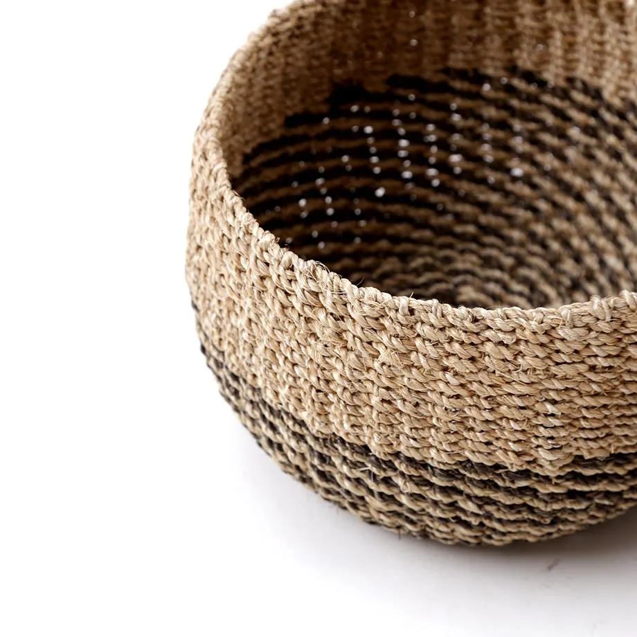 Round bulging Tahiti Basket with Diagonal Design, image 4