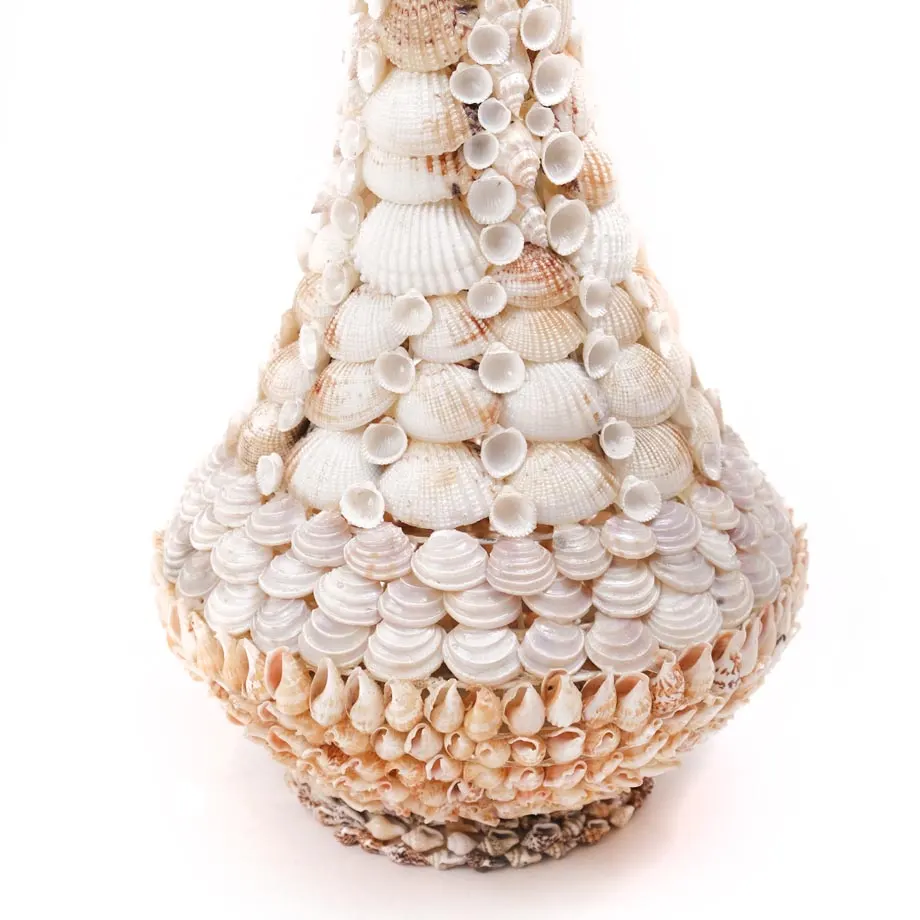  Shell Vase (Narrow), image 1
