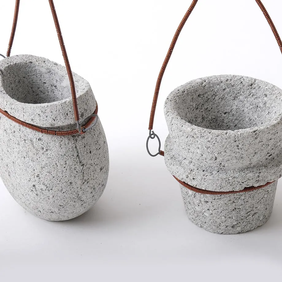 2701, 2702 – Wall-hanging flower vase, image 3
