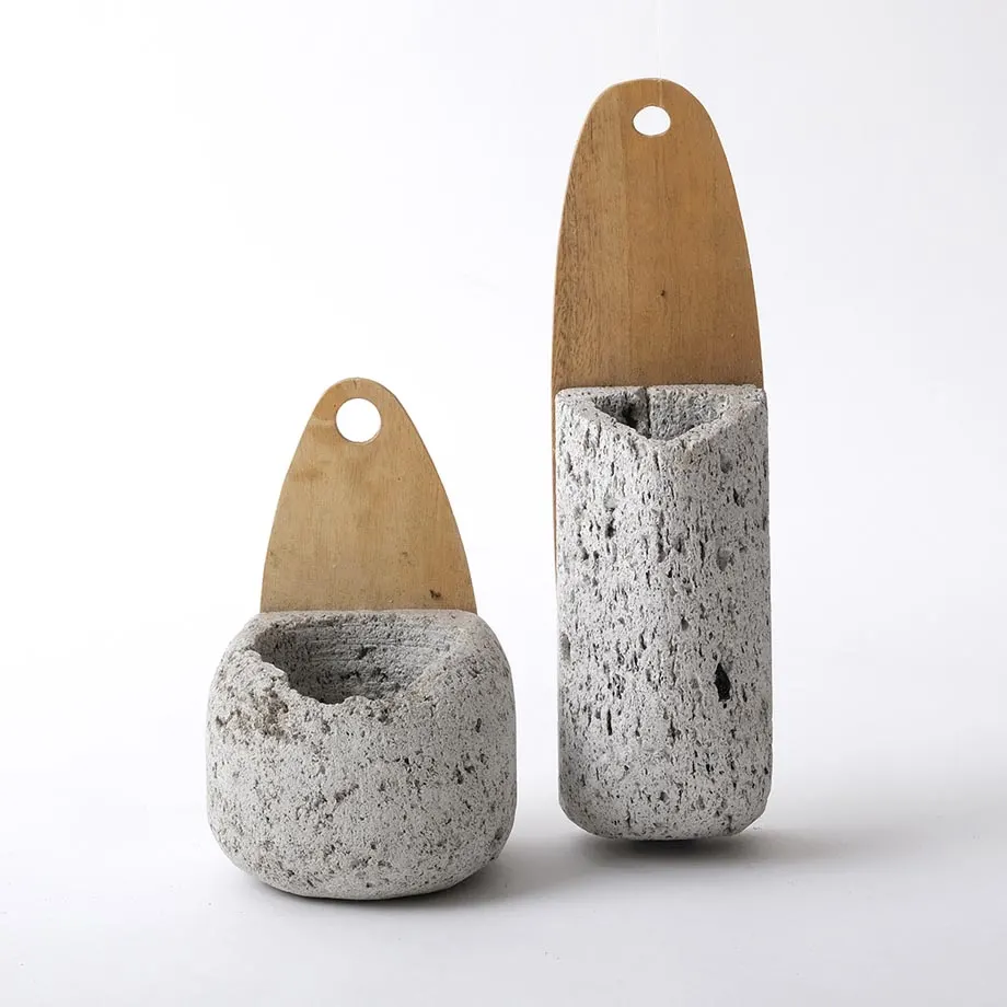 2504 & 2506 Wall-hanging flower vase, image 4