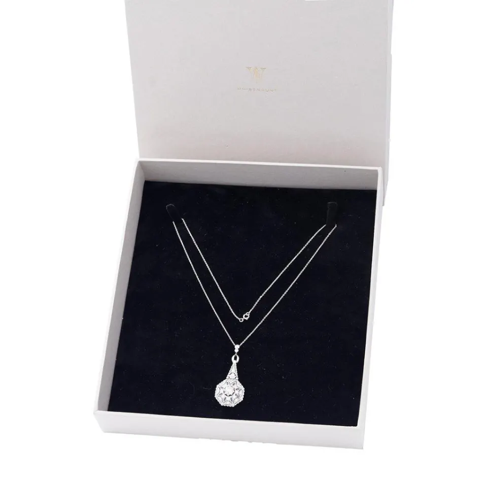 Vintage Platinum Art Deco Diamond and Blue Sapphire Pendant Necklace , image 1