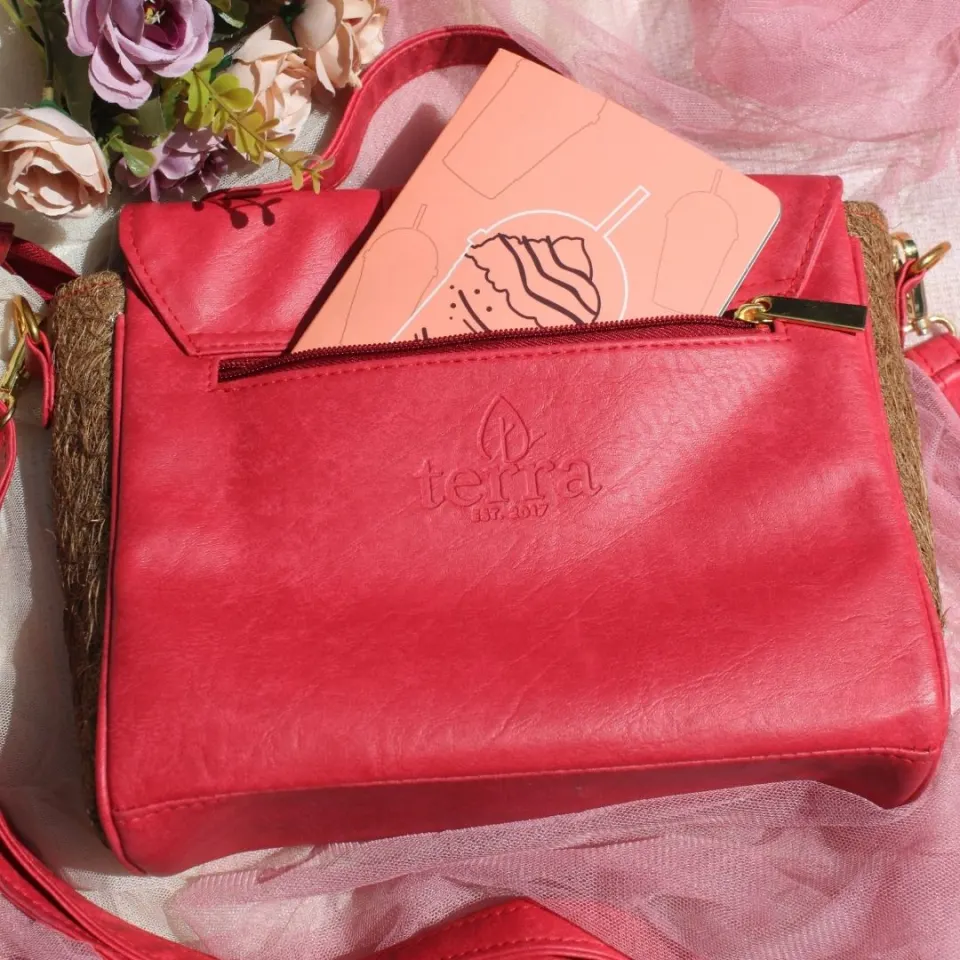 The Isla Bag in Coral Pink
