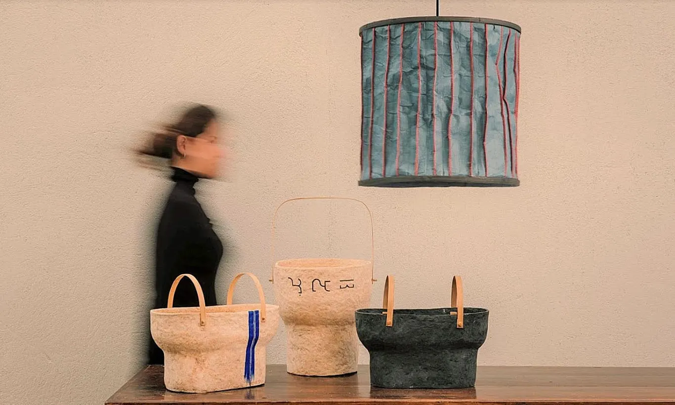 The Making of Bubble Living: A Digital Affair