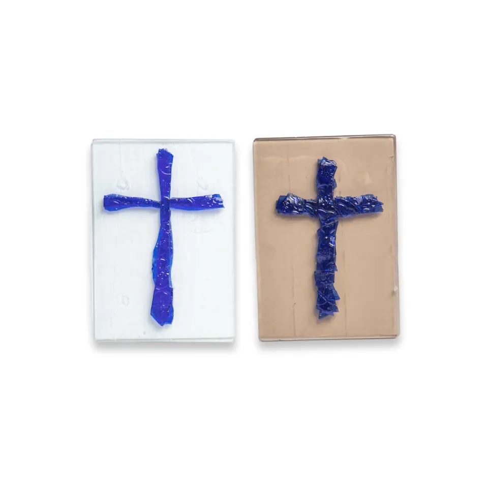 Glass Crucifix, image 1