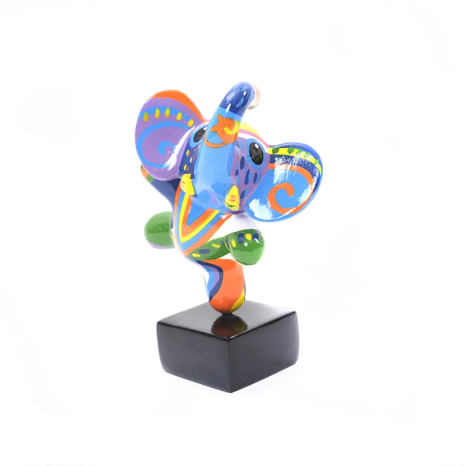 Ollie Elephant Dancing, image 5