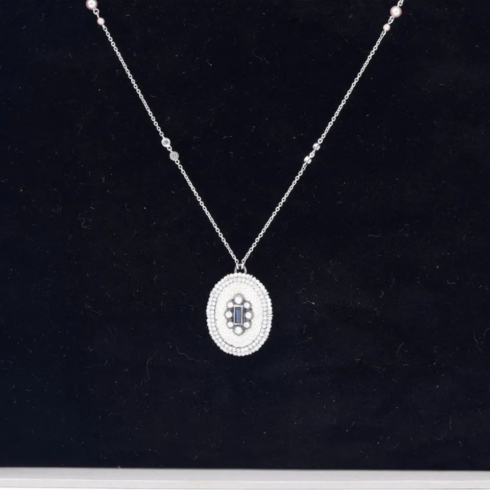 Oval art deco style pendant with brilliant cut diamonds, rose cut diamonds, blue sapphires and pearl, image 1