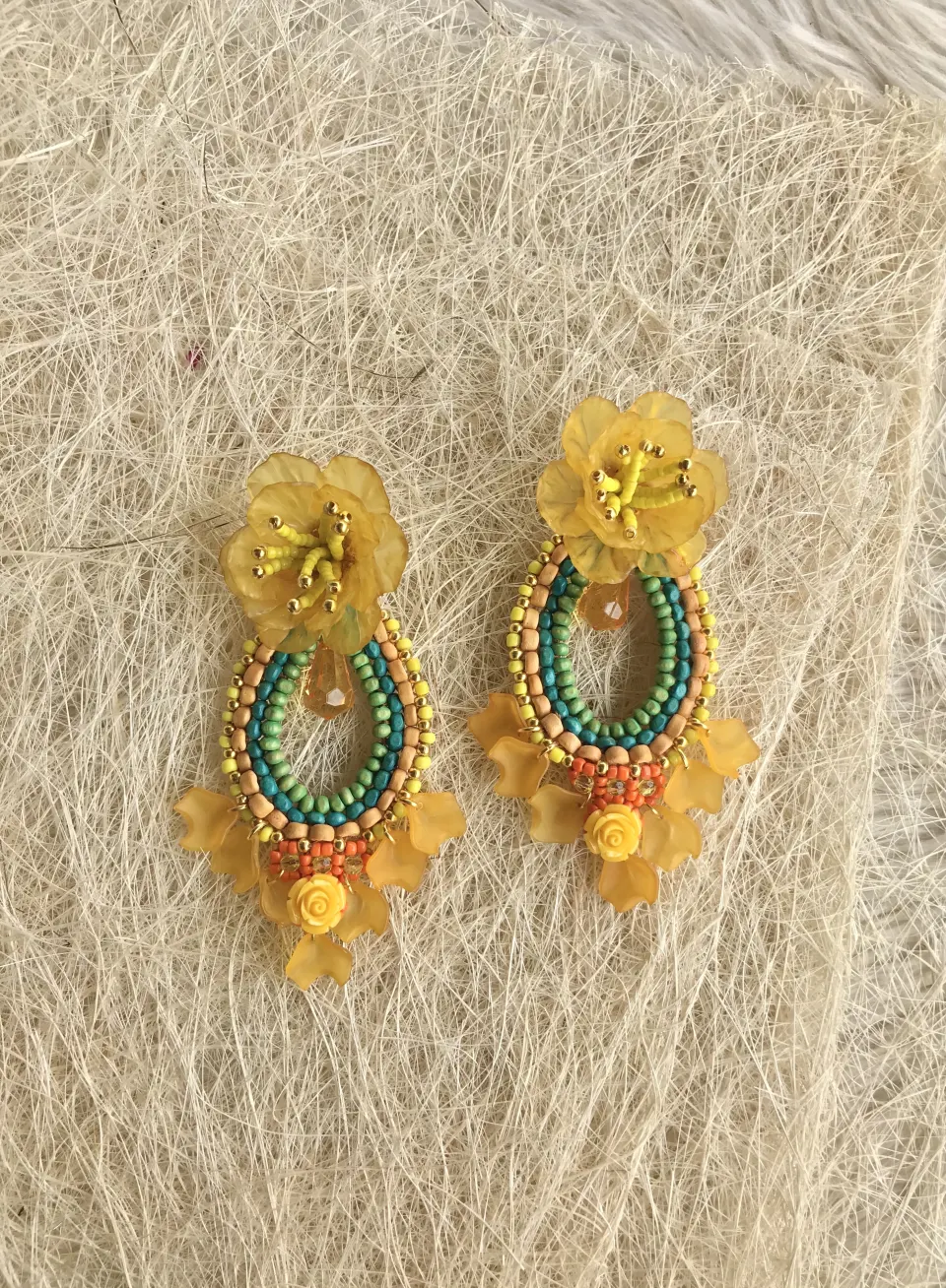  Golden Rocio, image 1