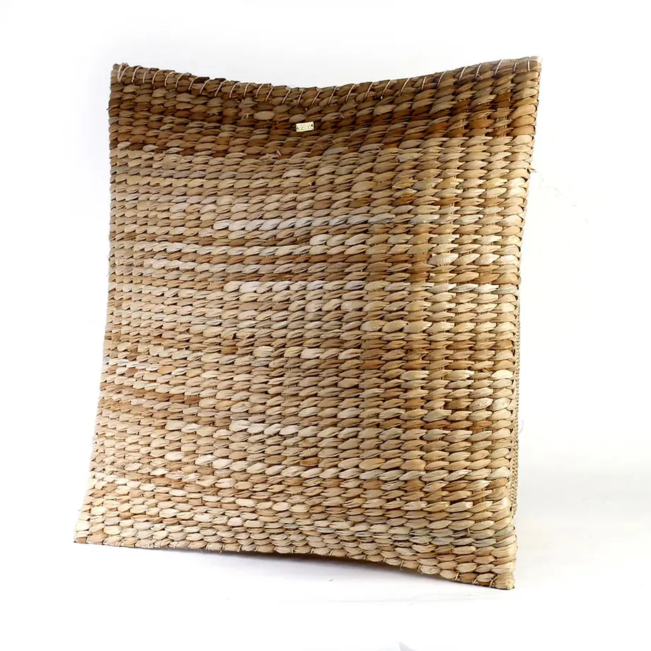 Seagrass pillow, image 5