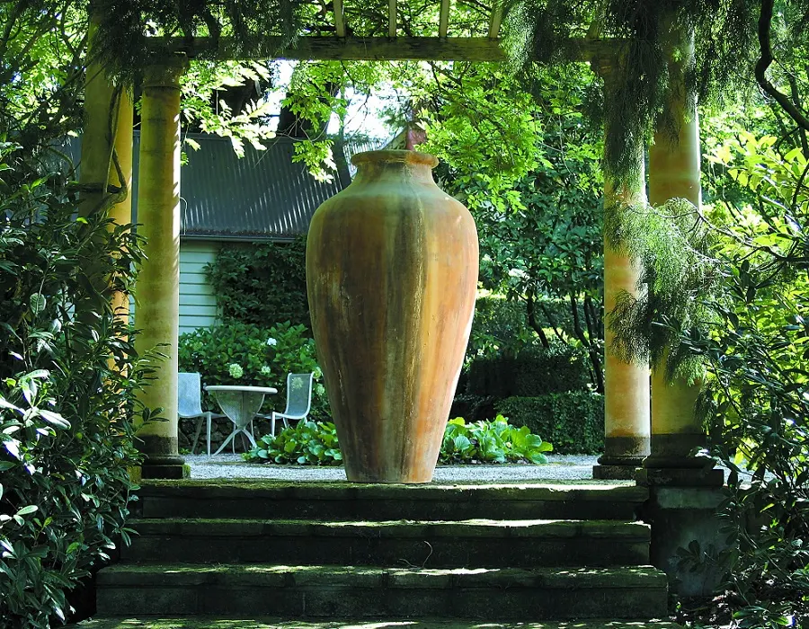 Amphora Urn