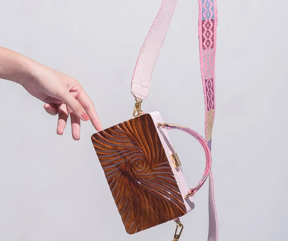 Whirlpool handbag, image 4