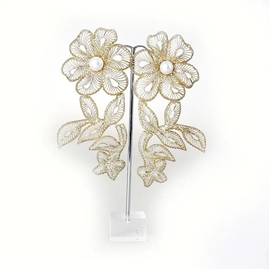 Gumamela Filigree Earring, image 5