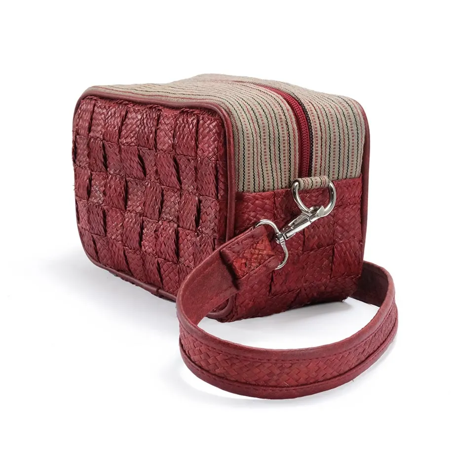 Tessa (Red), image 5
