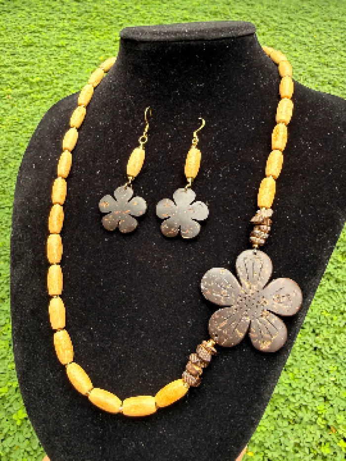 Bloom Collection: Flower Power, image 3