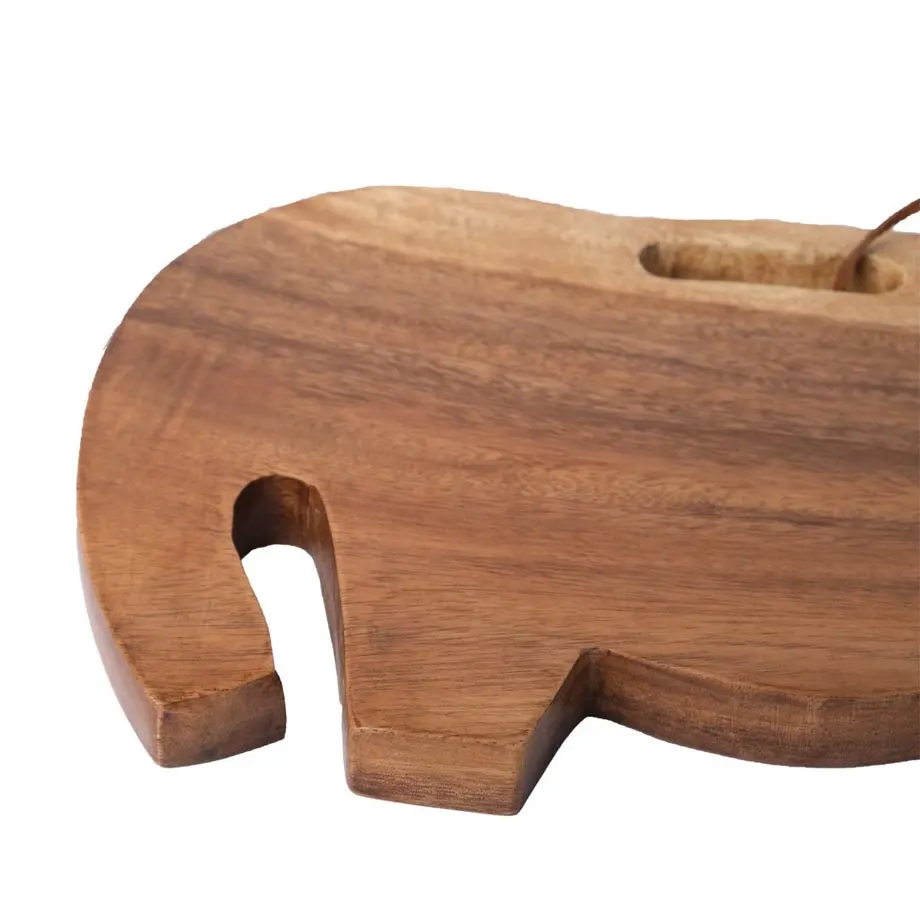 Elephant shaped chopping board, image 5