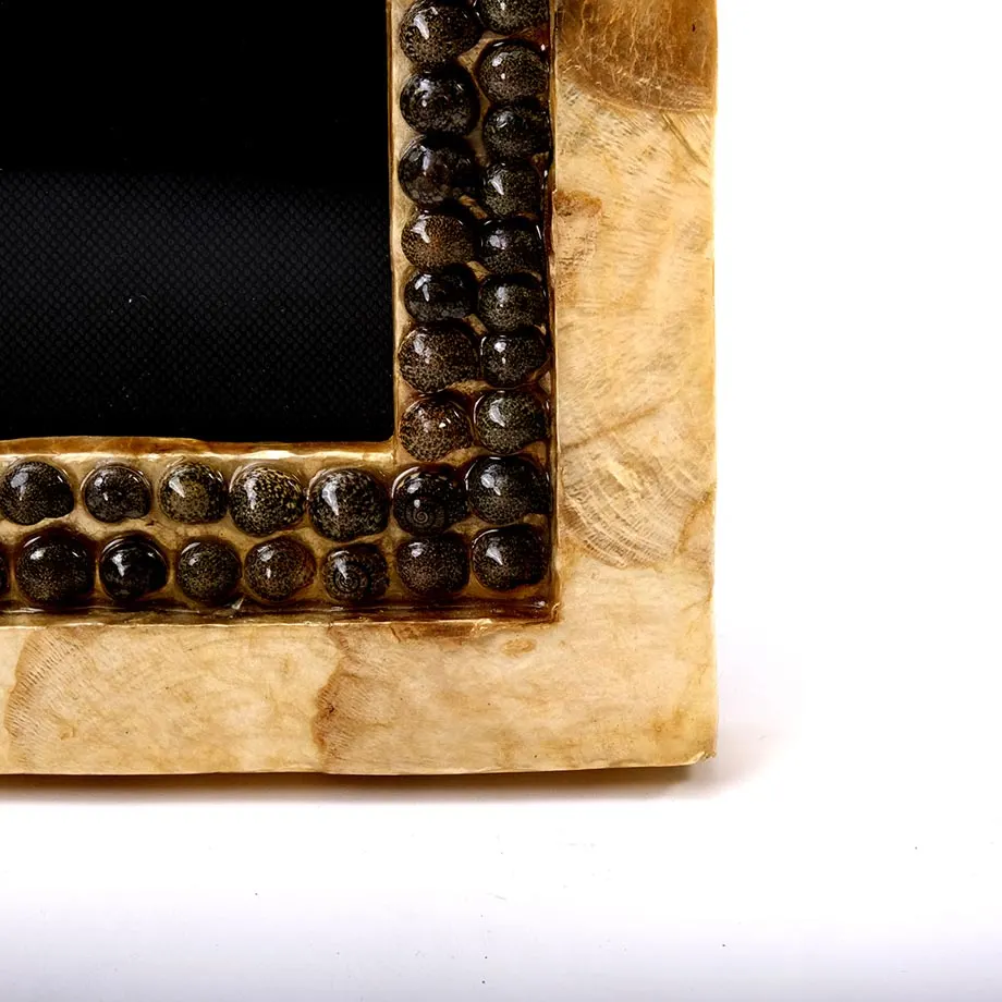 Smoked capiz photo frames with shell, image 2