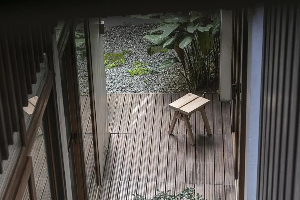 Ishinomaki Stool, image 2