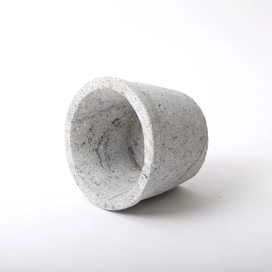 2658 – Garden Pot, image 4