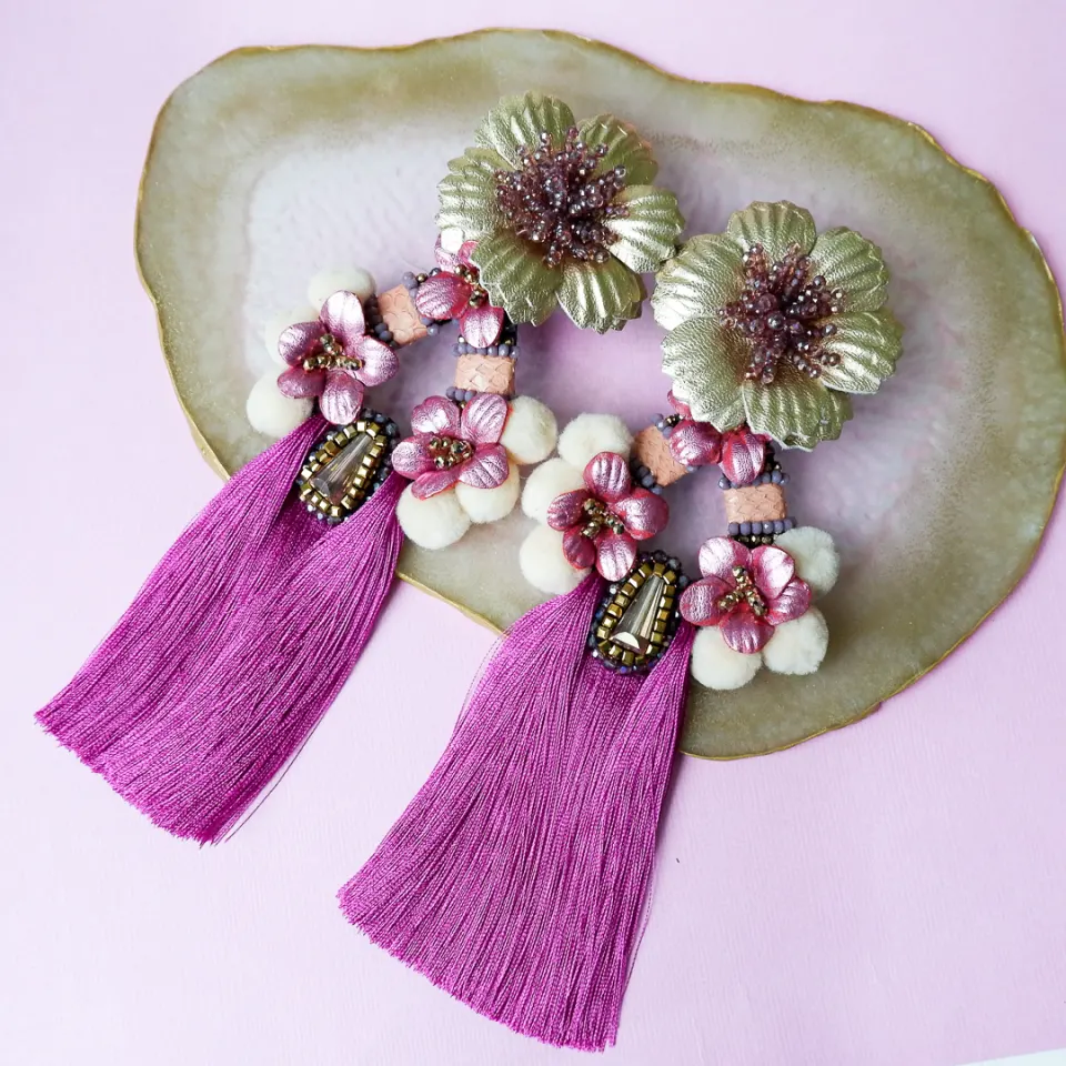 Nashmia earrings, image 1