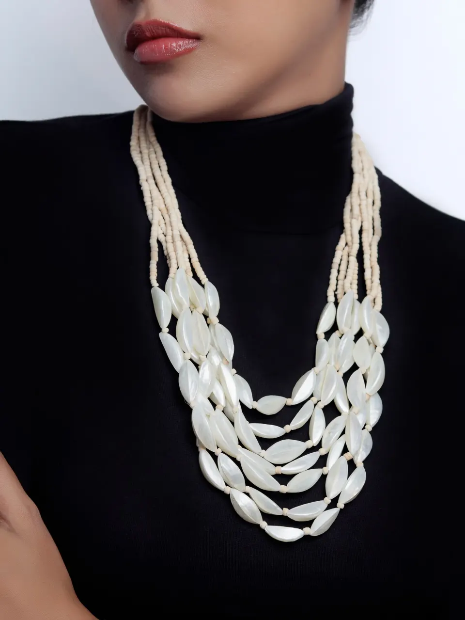 AHOS2X MULTIPLE STRAND NECKLACE, image 4