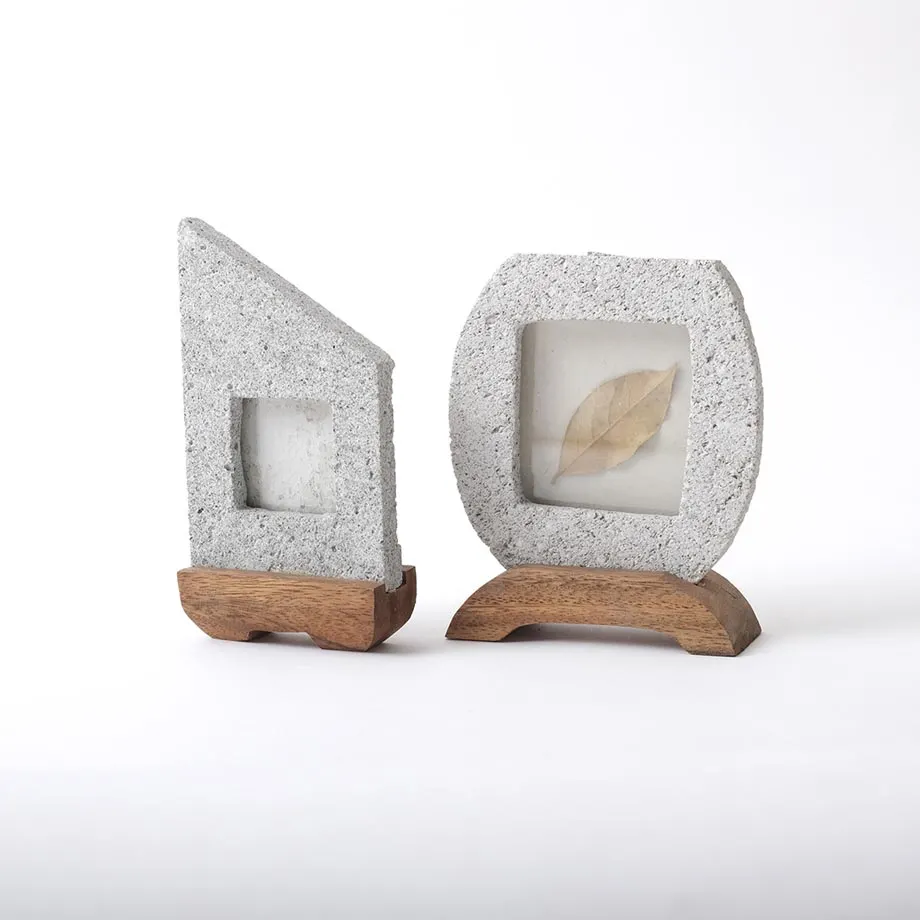 2684 & 2694 Picture frame, image 2