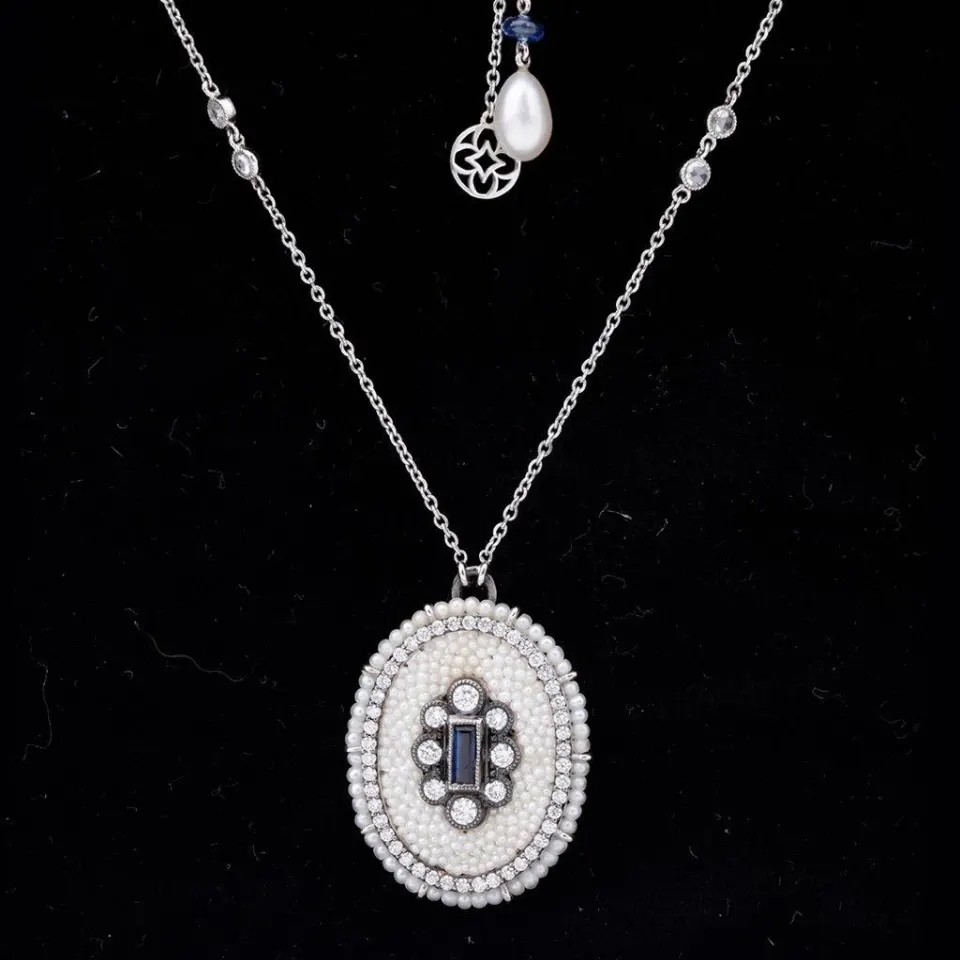Oval art deco style pendant with brilliant cut diamonds, rose cut diamonds, blue sapphires and pearl, image 4