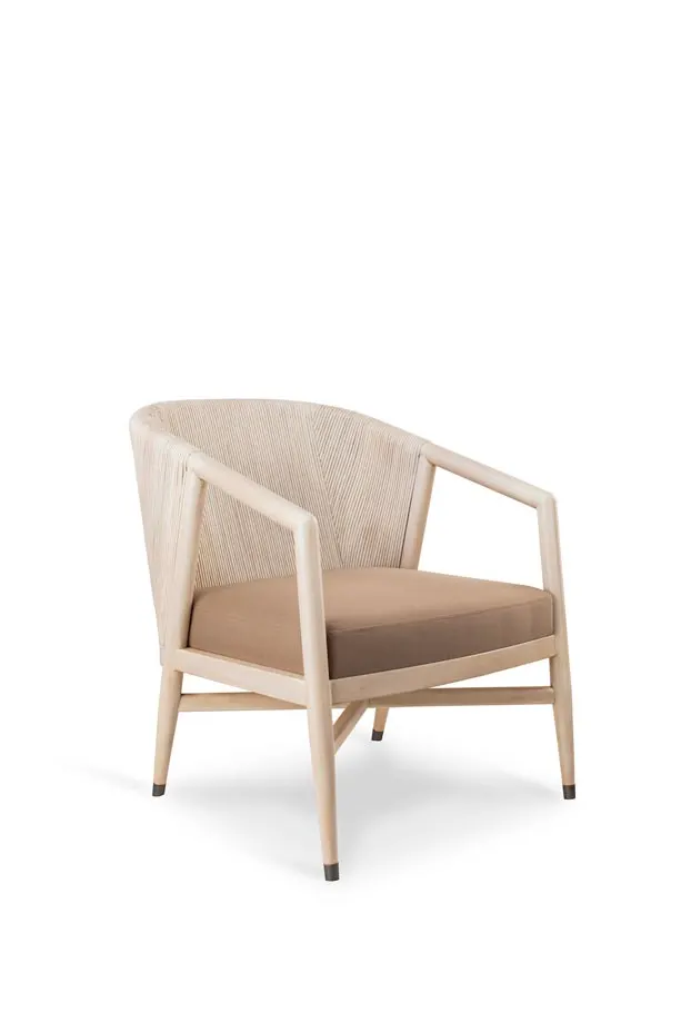 Bow Lounge Chair