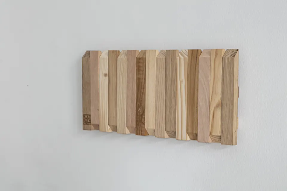 Brut Hooks, image 3