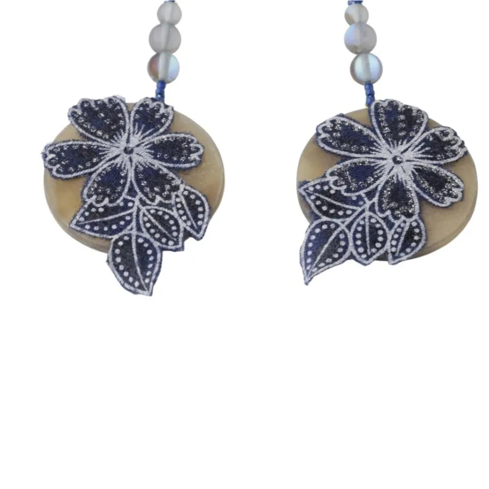 Blue Lace , image 3
