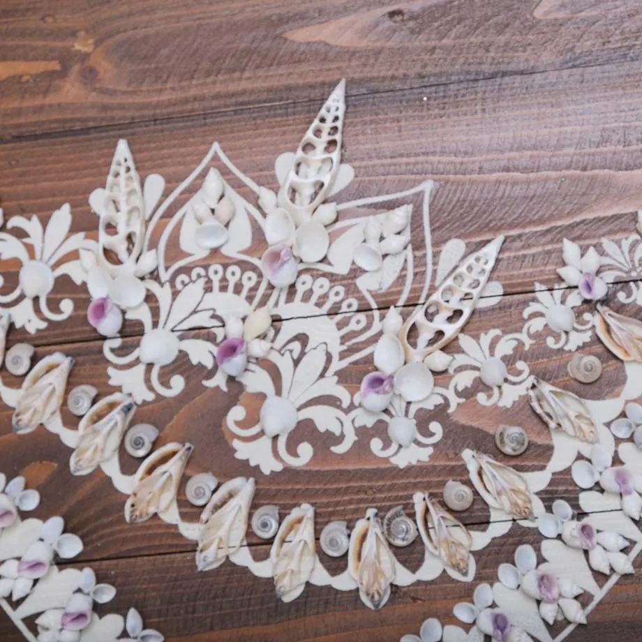 Wall art printed seahorse with shell applique, image 3