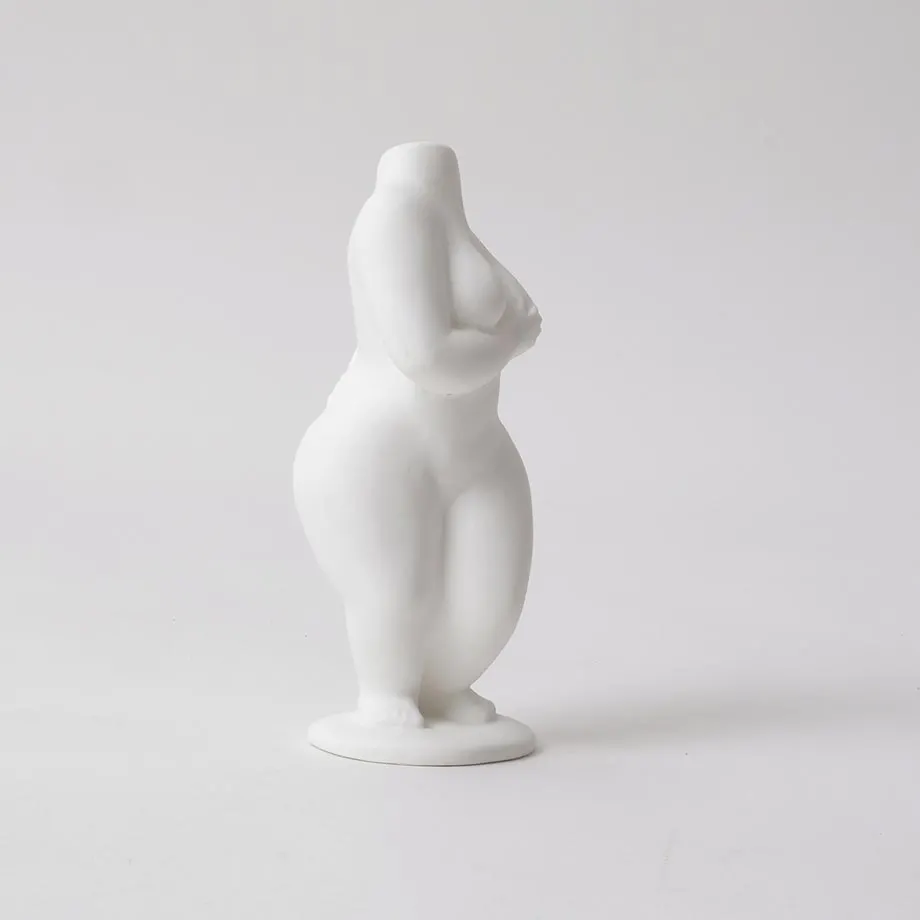 BURLESK VASE STANDING ON DISC, image 2
