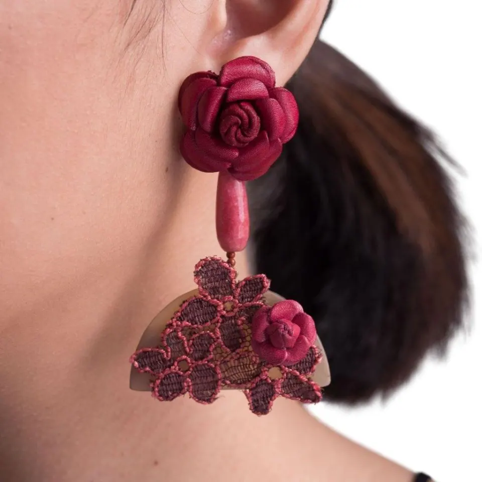 Rose on Lace , image 3