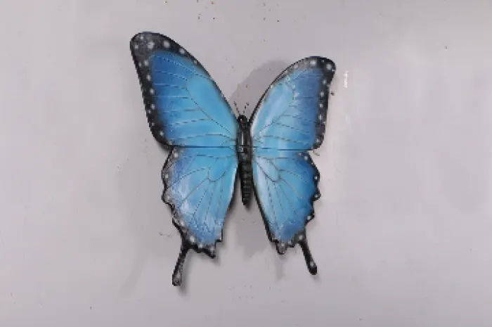 butterfly red, image 3