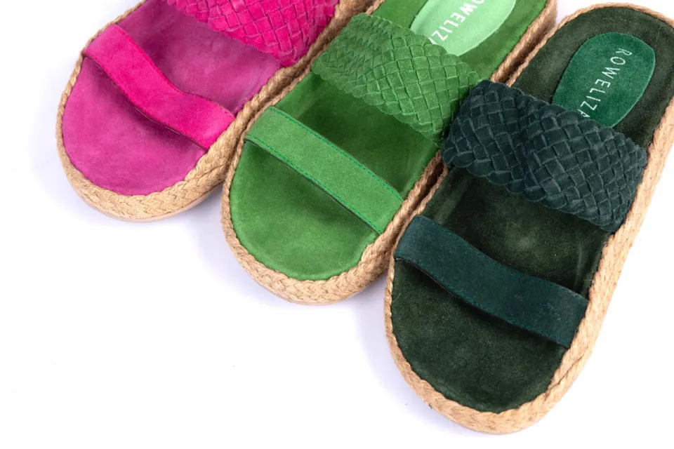 Footwear 24, image 4