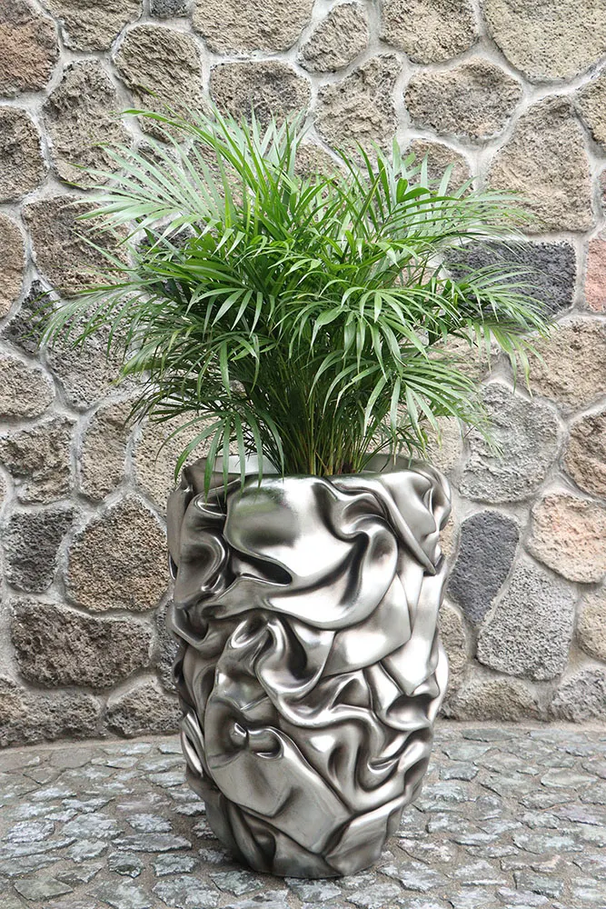 Tela Planter in silverleaf, image 2