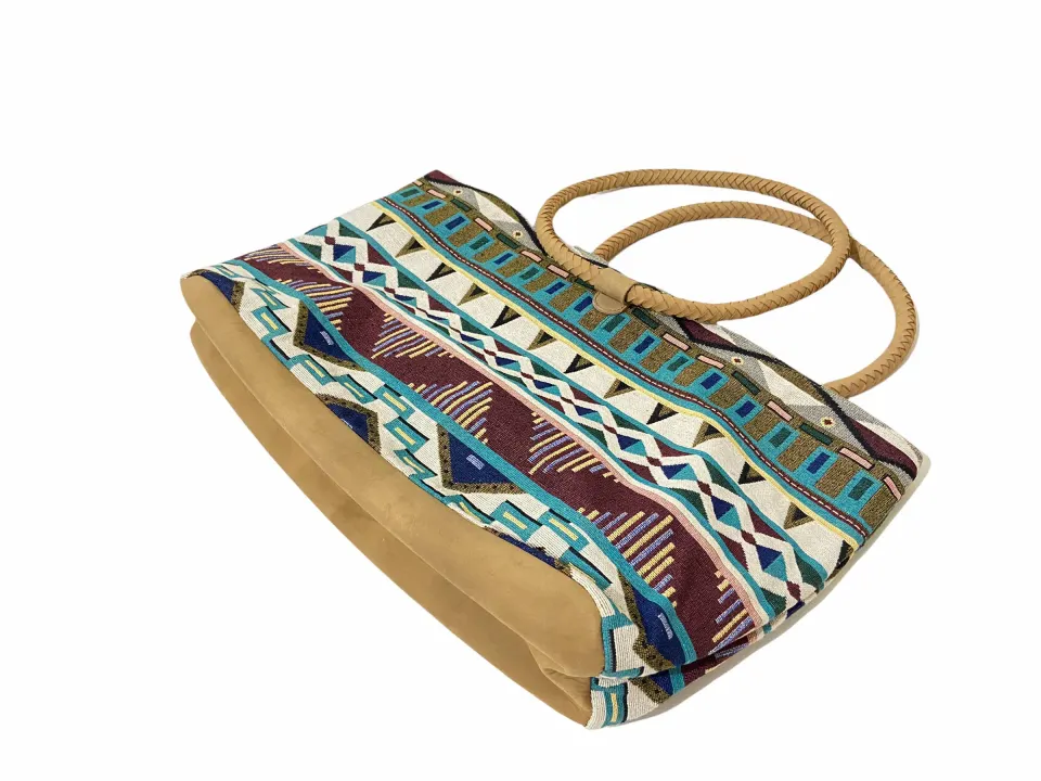 TULUM IN DAWN TOTE BAG, image 1